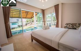 Khaosok Legend Poolvilla
